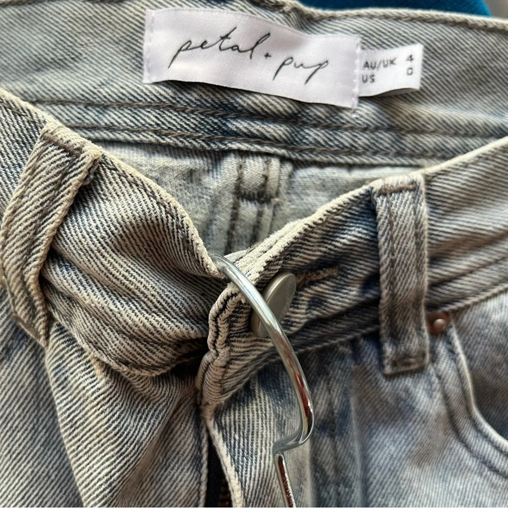 Petal & Pup BROSNAN JEANS - LIGHT WASH size 0 - Picture 13 of 13